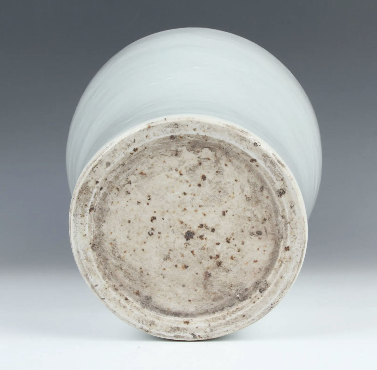 大明宣德年制青花倭角四方瓶