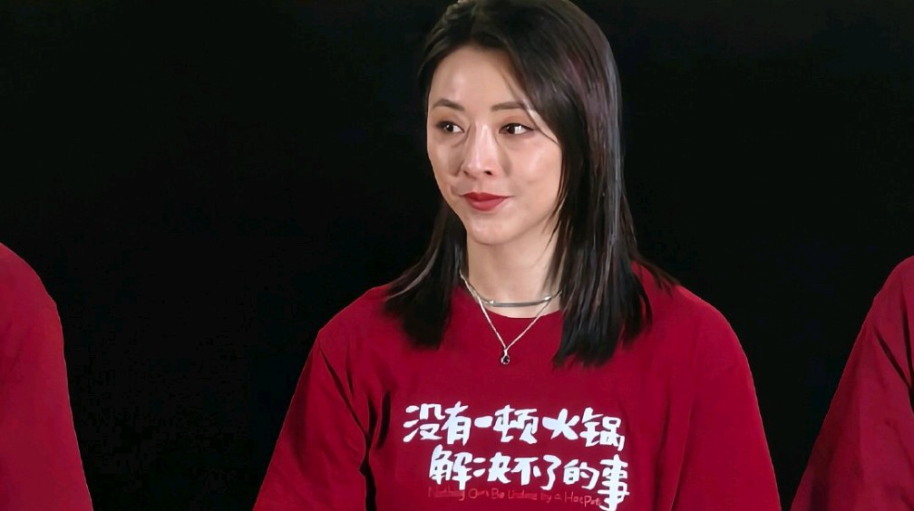 开头的变脸原来另有深意,黄小蕾前