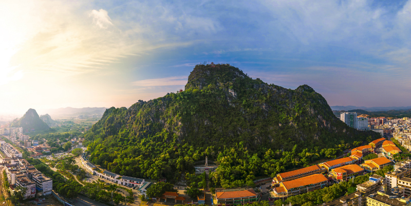 广西灵山全景图图片