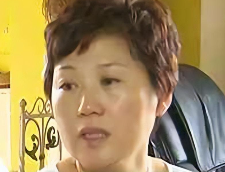 回顾翟乃社:59岁离世死前患病受尽折磨,死后妻女争遗产闹上法庭