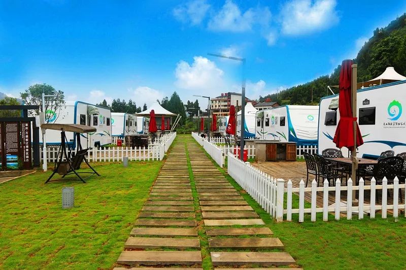 酒店帐篷房车营地是什么?