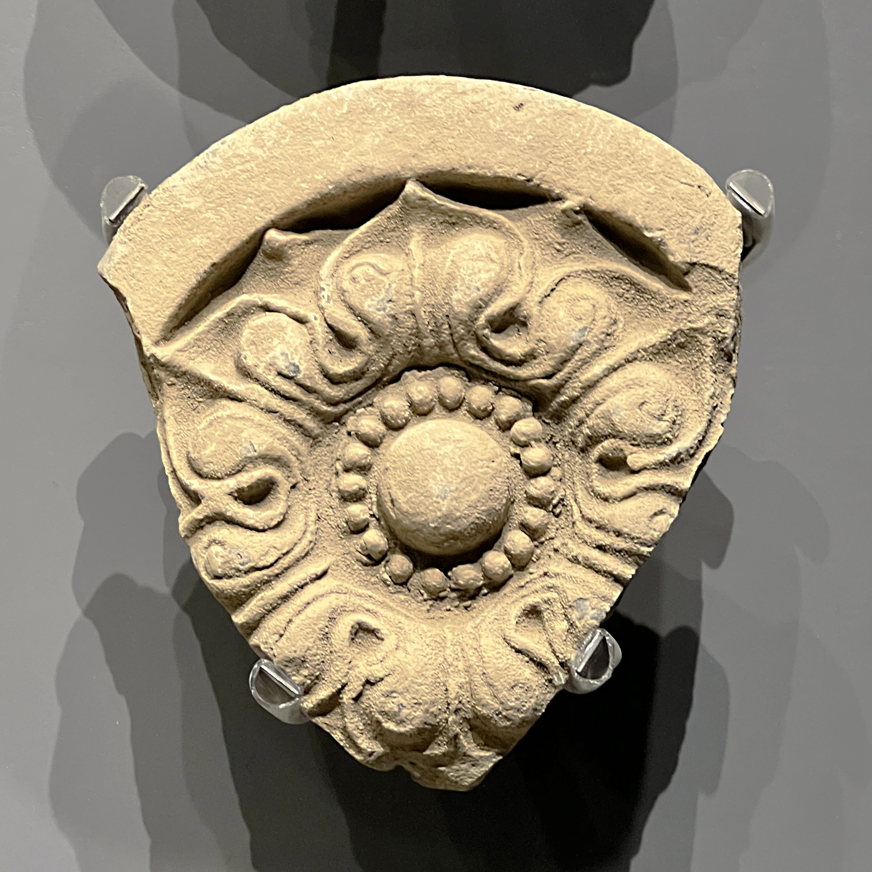 莲花纹瓦当(下)(之十四)大同北魏明堂遗址博物馆