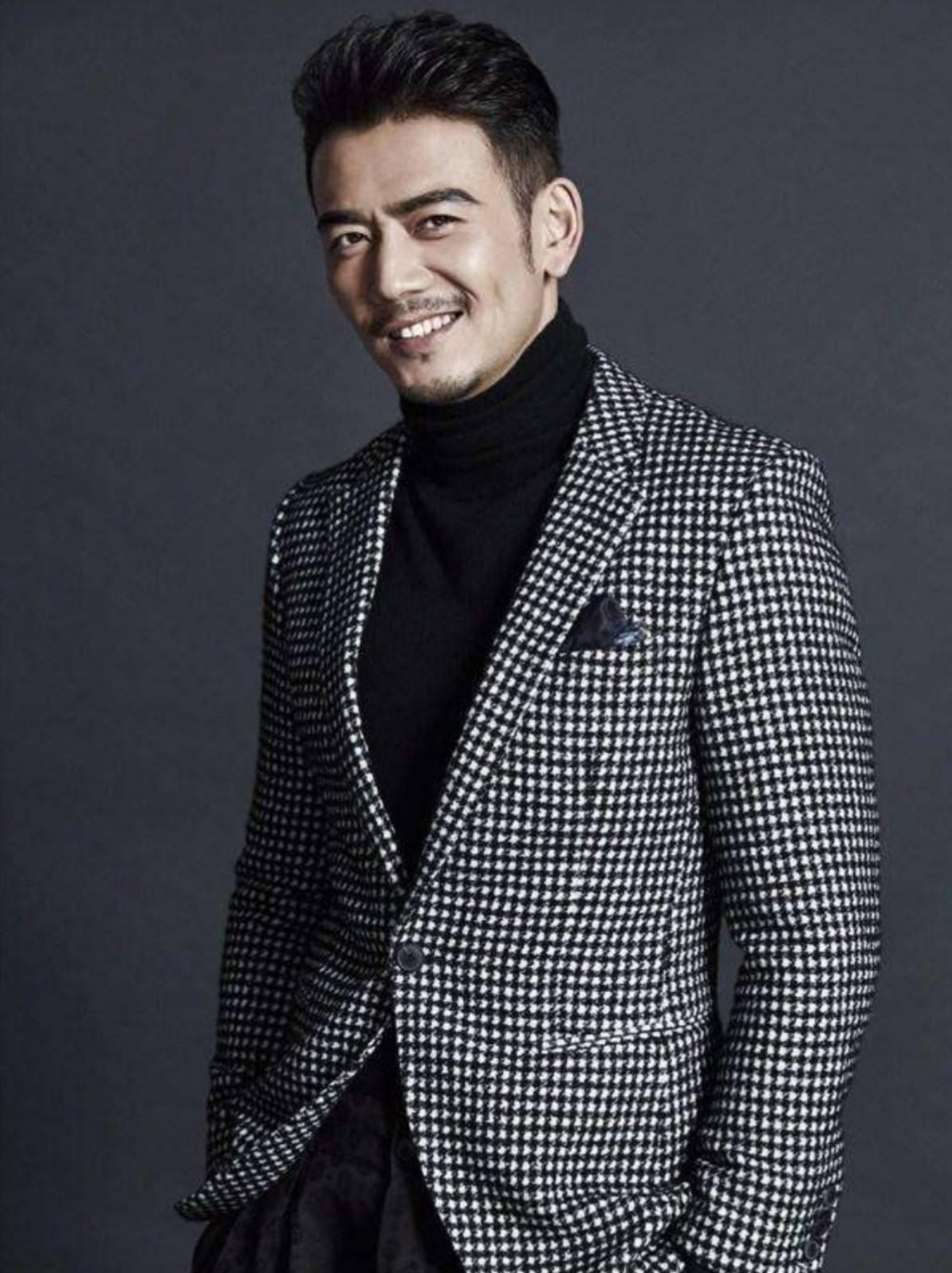 小包总杨烁从红极一时到消失