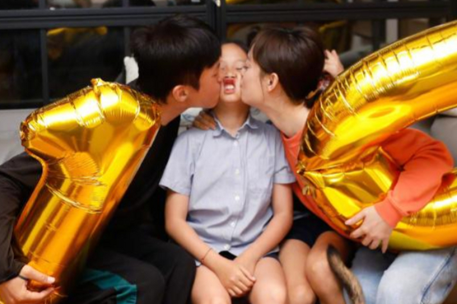 小花妹妹多才多艺惹人爱.