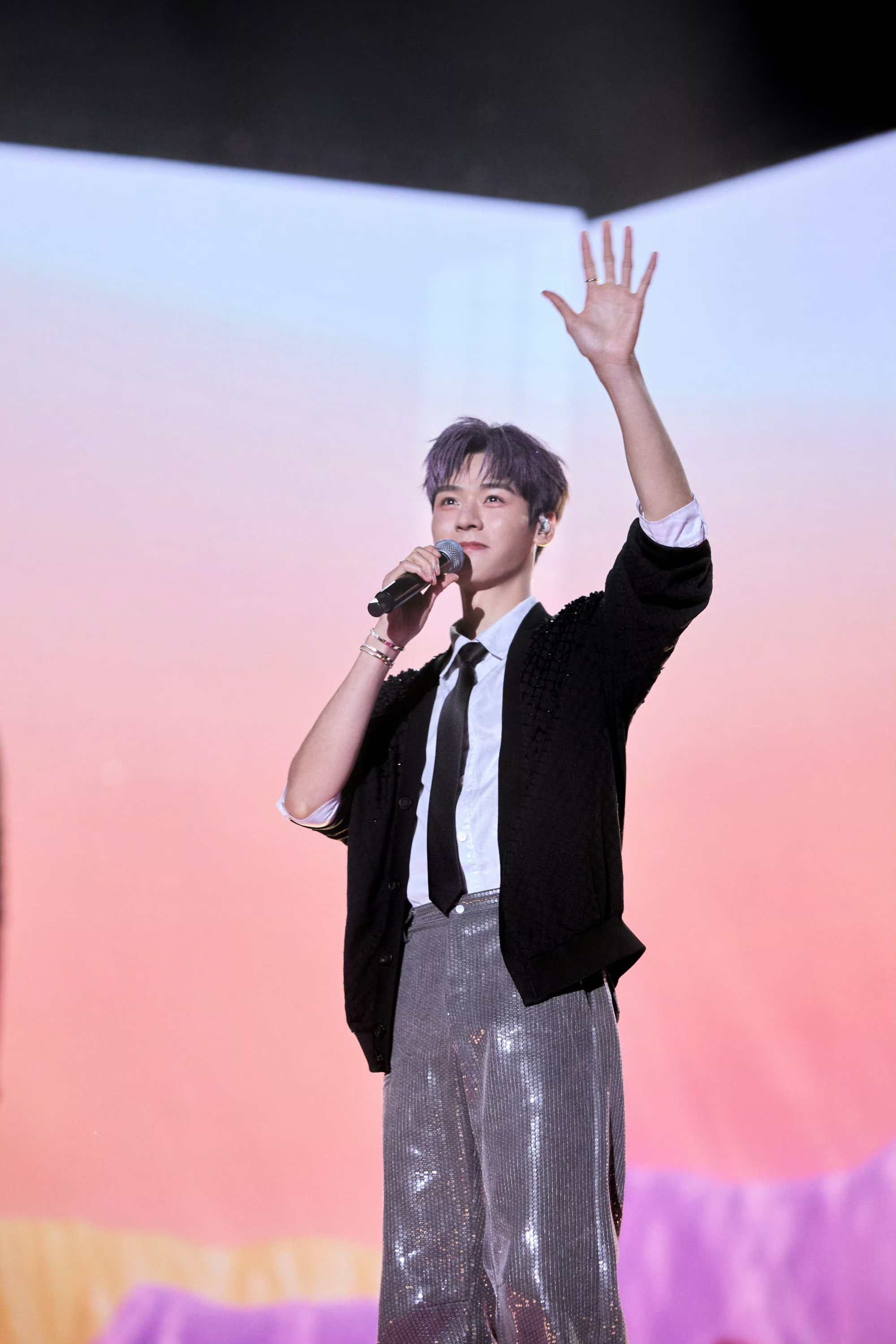 龚俊不但人长得帅,唱歌也好听,不当歌手可惜了