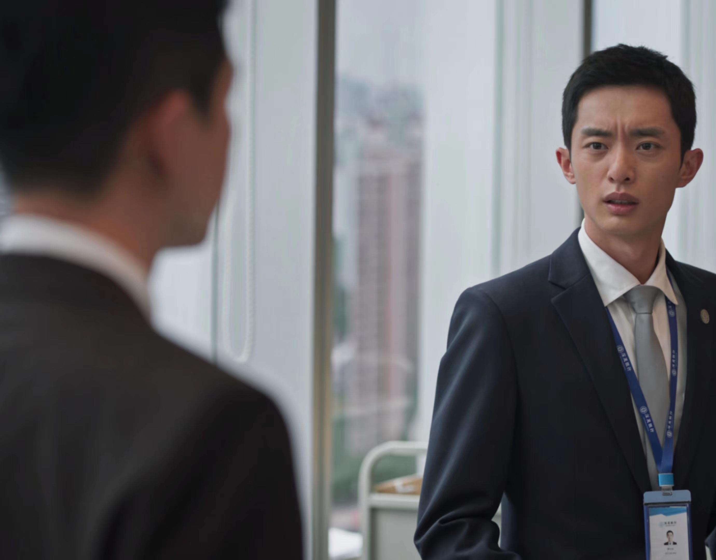 《城中之城》踩着赵辉骨头上位的陶无忌,他注定成不了"苗大侠"