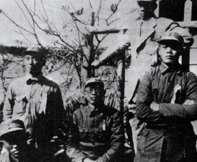 1949年冬天,刚刚结束了衡宝战役的中国人民解放军第39军政委吴信泉