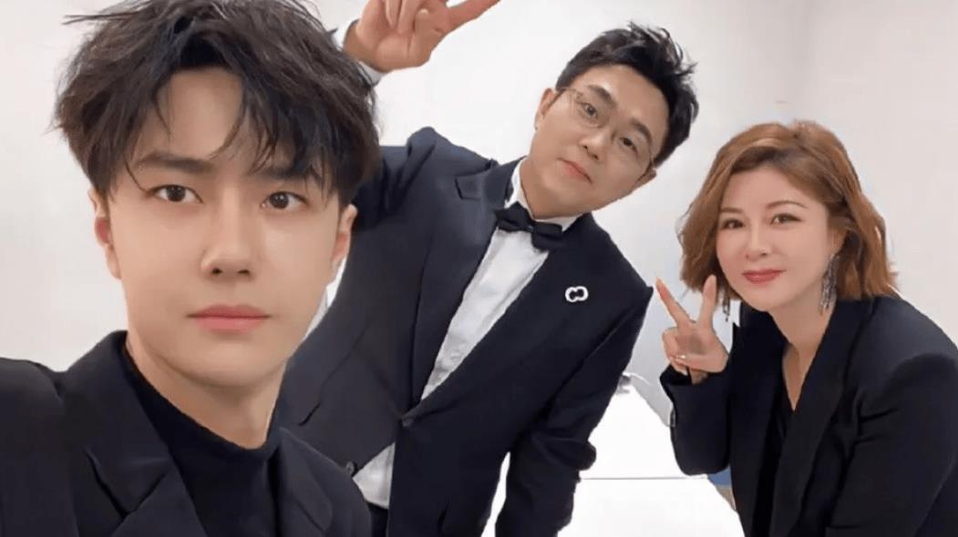 时代峰峻老板李飞暴瘦