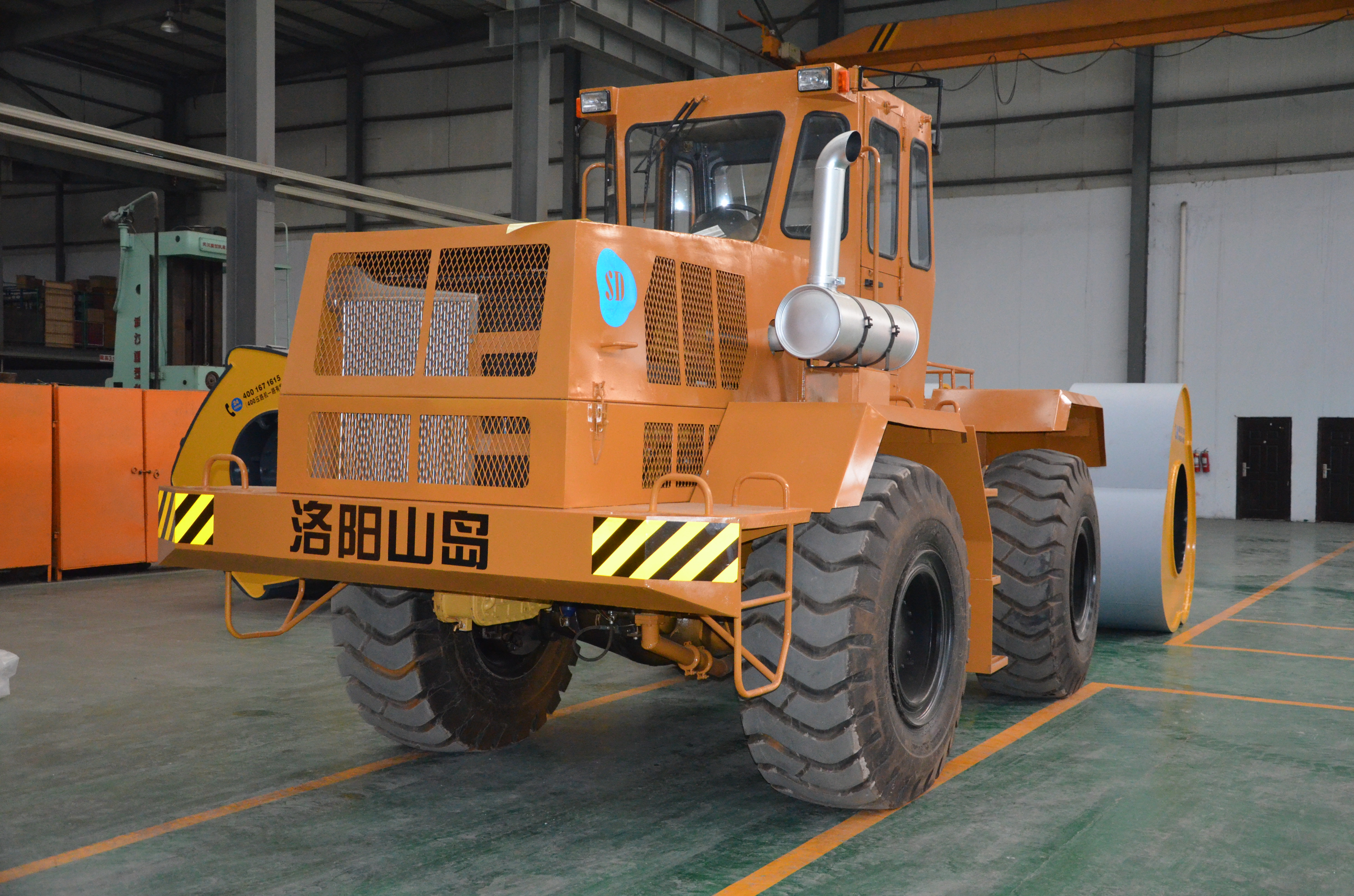 三边形冲击压路机厂家推荐的梅花碾压机冲击碾压路机型号有哪些?