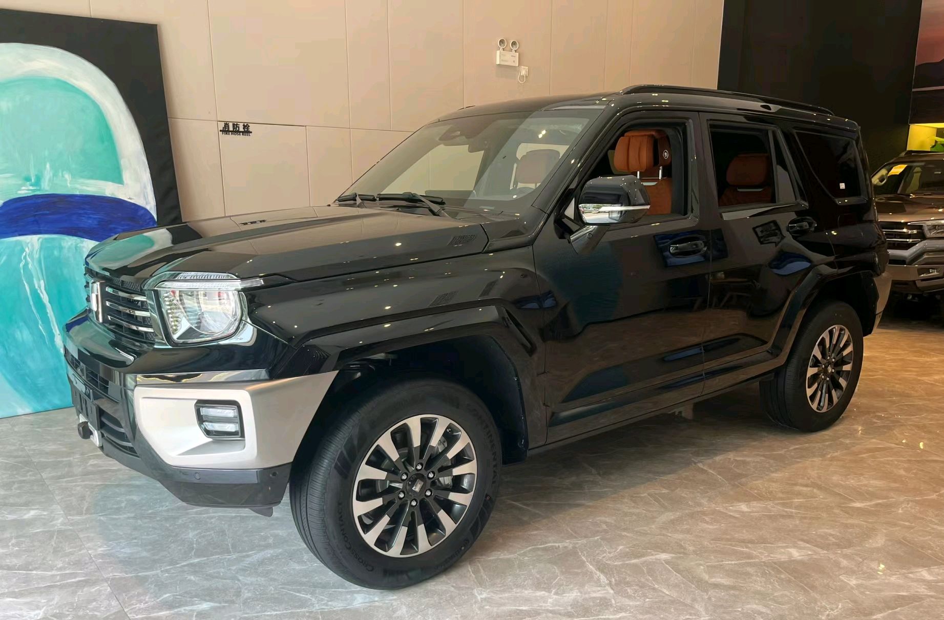 坦克700越野车:国产硬派四驱新标杆