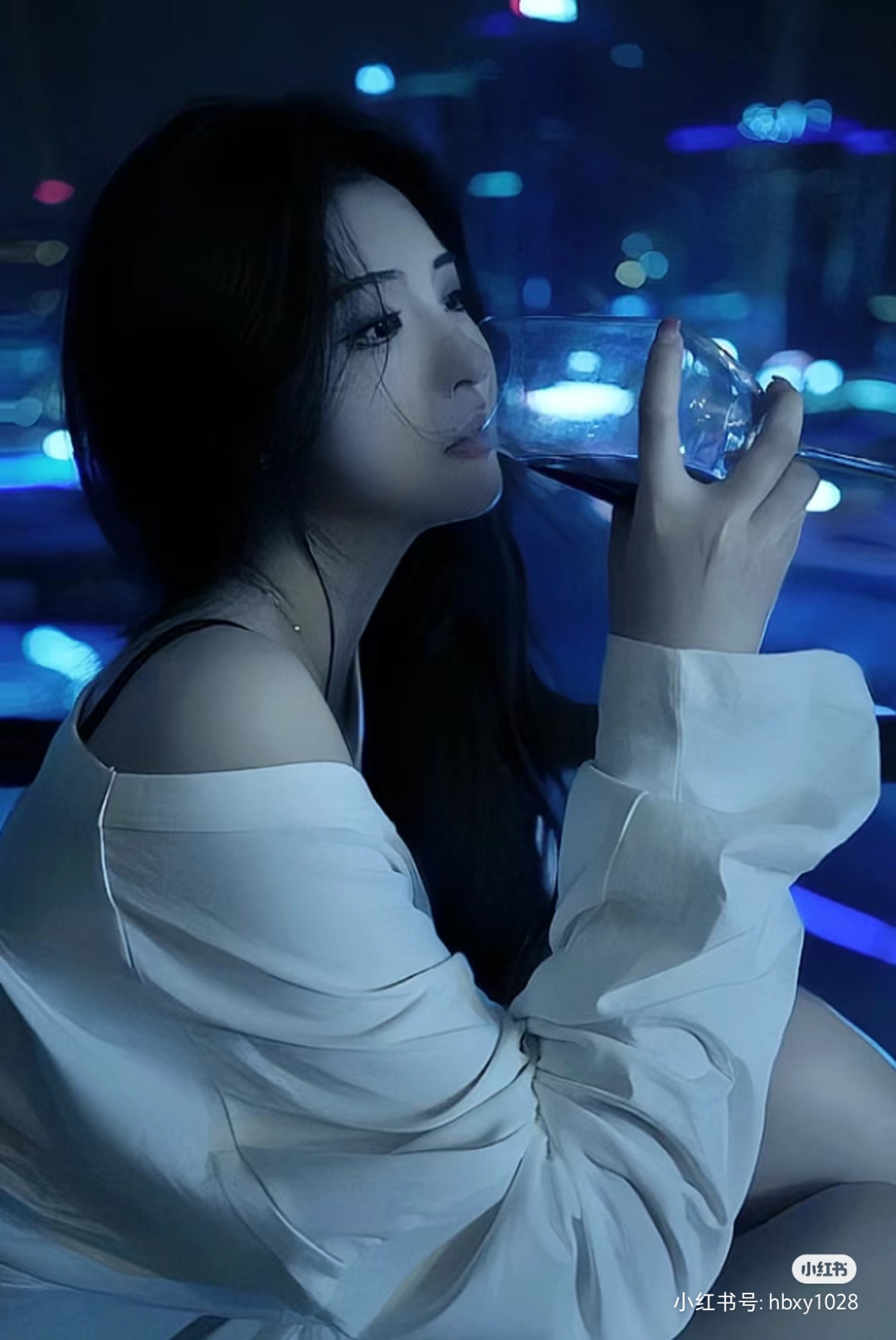 那种深情款款的眼神,那份无微不至的关心,那些微小的举动和言语,都在