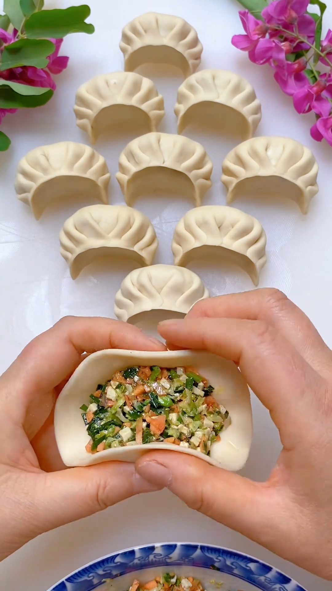 好看的月牙饺子包法