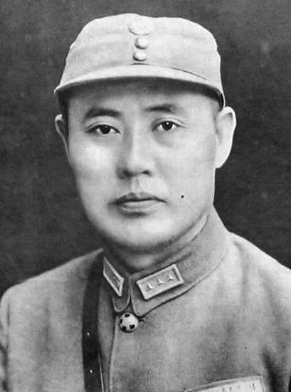 1949年傅作义起义,有2位兵团司令坚决不肯,他们最后结局如何?