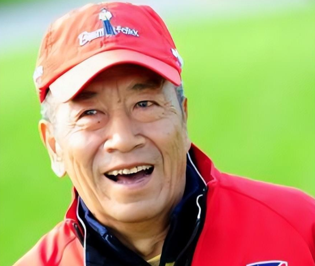 回顾王奎荣:从工人到国家一级演员,68岁和31岁饶芯语结婚生子