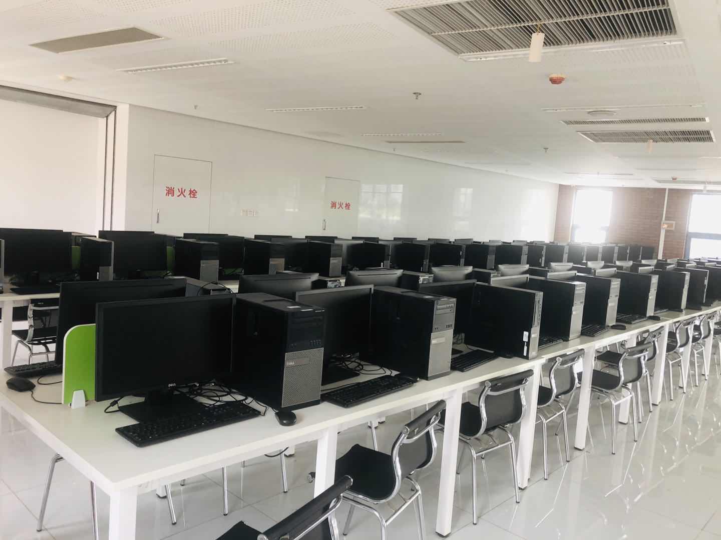 沈阳技师学院图片