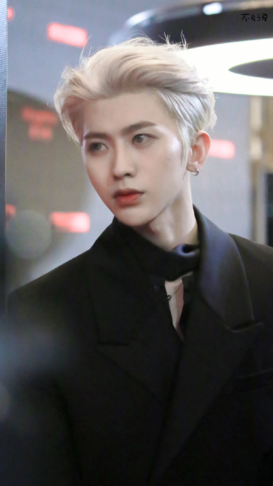 蔡徐坤古希腊掌管发色的神