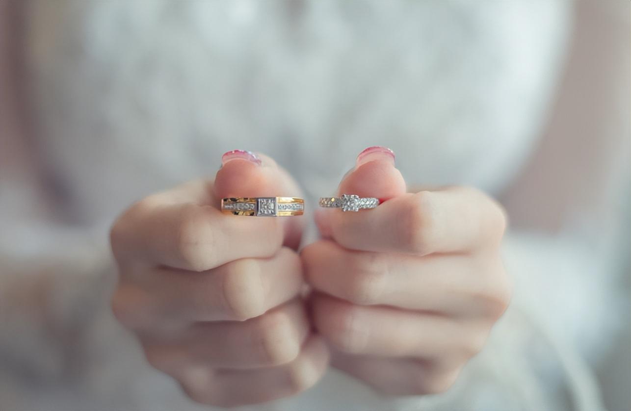 19年36岁孕妇不听劝,坚持生不健康的孩子只为"报复"丈夫拖累他