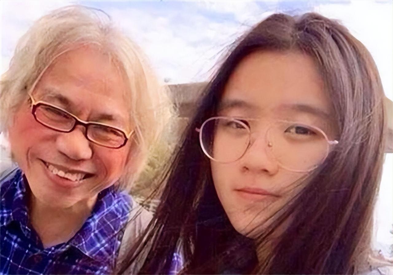 回顾:17岁女孩林靖恩与比她大40岁的李坤城相恋,后来怎样了?