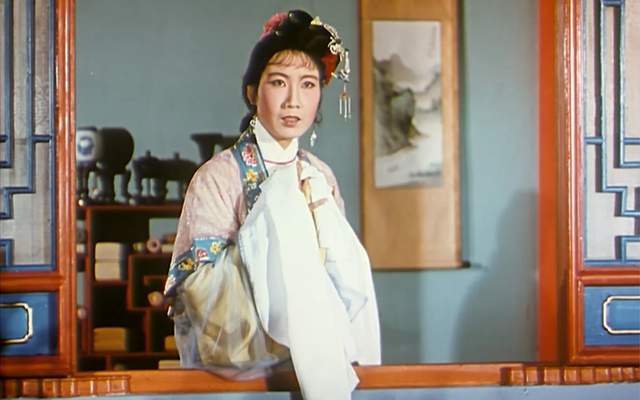 越剧电影"梁祝",拍摄艰苦,成就了袁雪芬,范瑞娟的经典之作