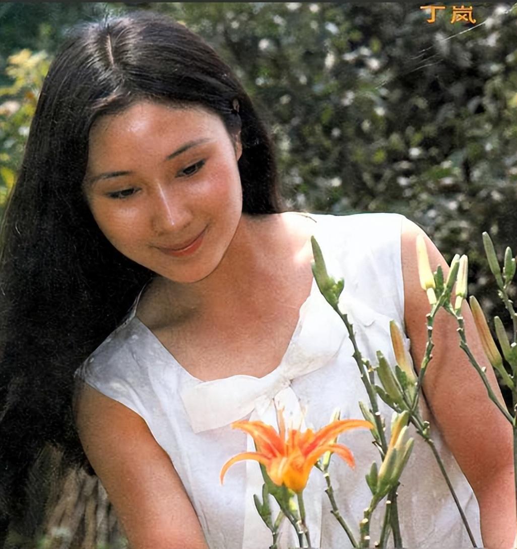 回顾《少林寺》的丁岚:两婚两离人生如戏,如今60岁容颜可改变?