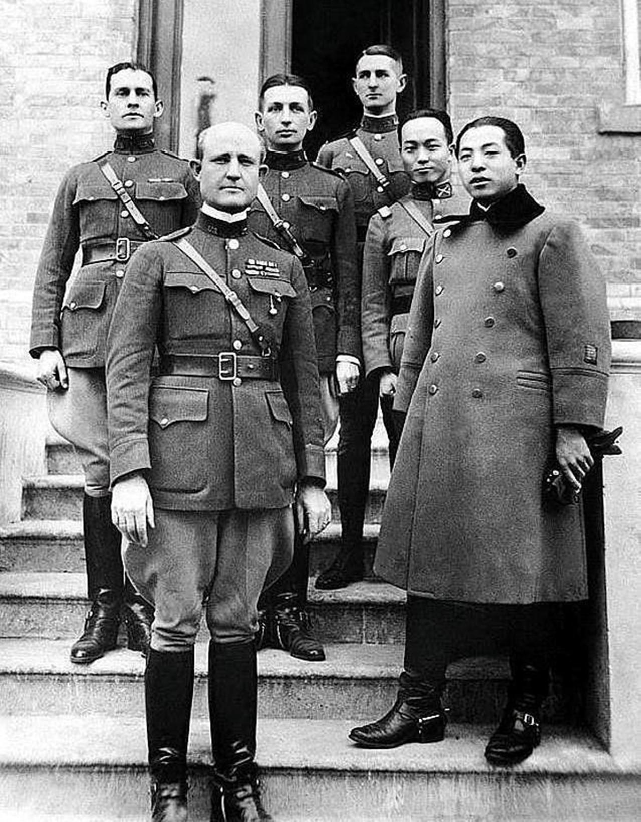 张学良感慨"杨常事件":杀杨宇霆前我不迷信,杀他后我不得不信