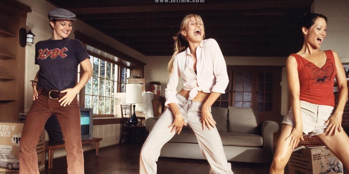 高票房《霹雳娇娃2:全速进攻》评分却仅6.