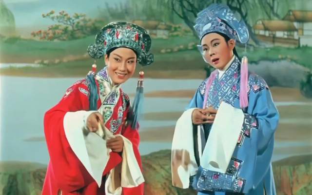 越剧电影"梁祝",拍摄艰苦,成就了袁雪芬,范瑞娟的经典之作