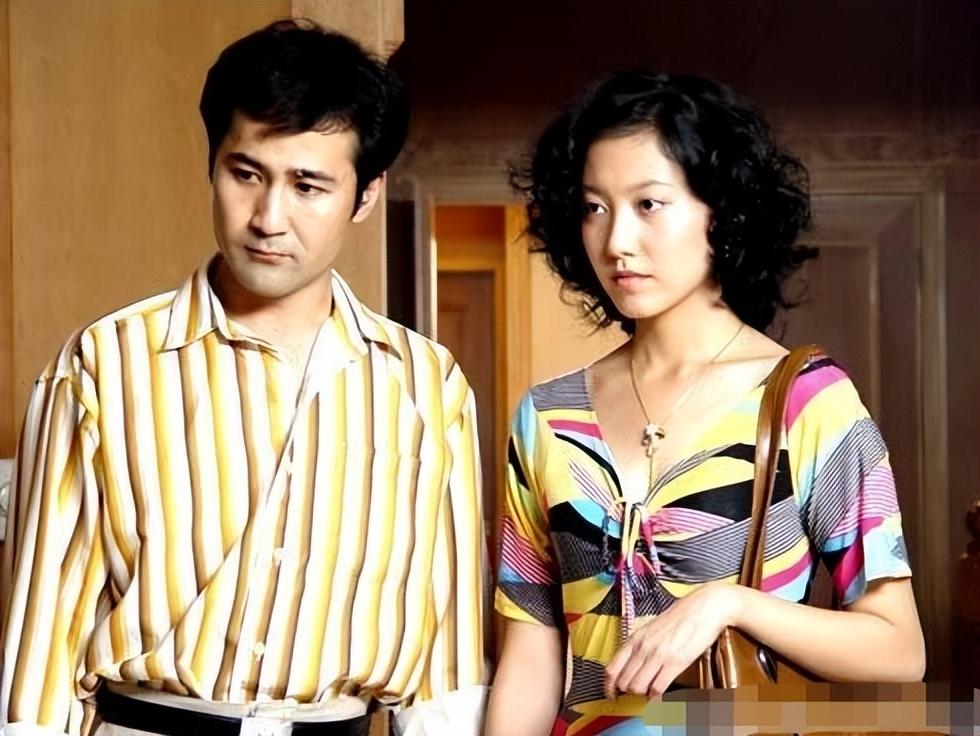 这部电视剧很多观众都比较熟悉,就是白百何,陈羽凡定情之作,而且里面