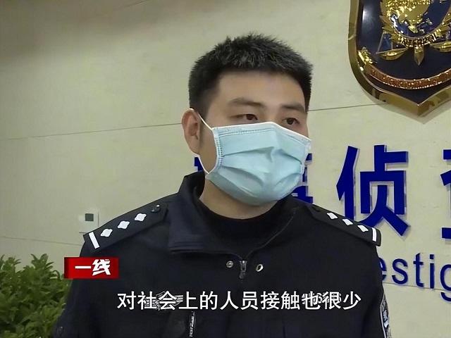 2020年,妙龄少女衣衫不整冲进防疫点求助,警方查明后抓捕其父亲