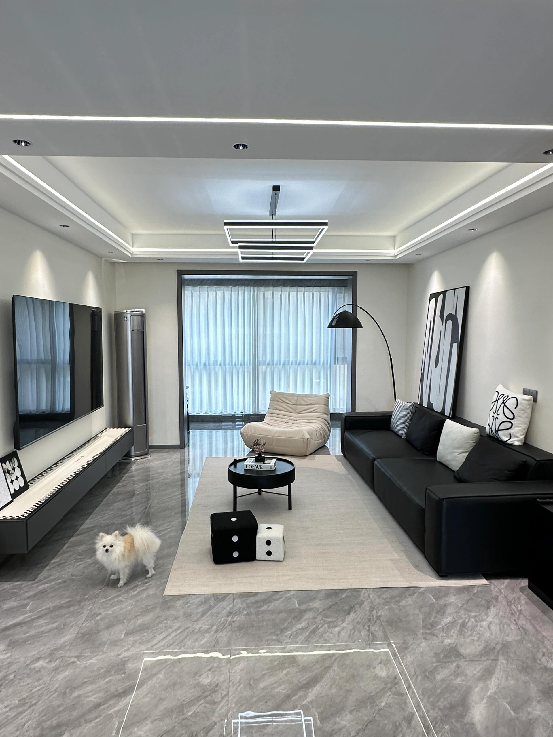 装出了我理想中的小家模样～ 建面133平,套内108平,硬装12w软装5w