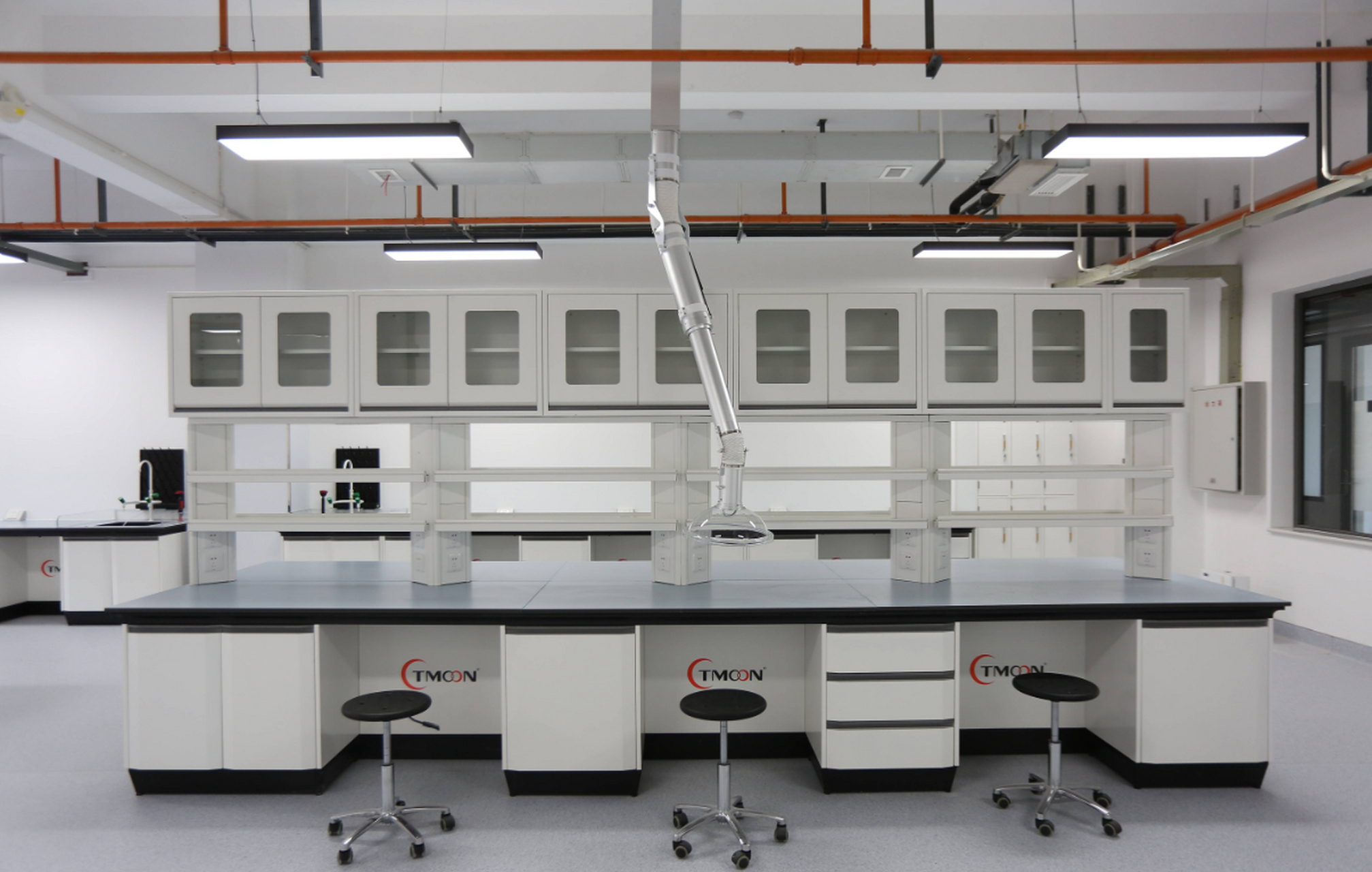 pcr实验室装修工程——守护健康的隐秘战场!空气净化,布局优化.