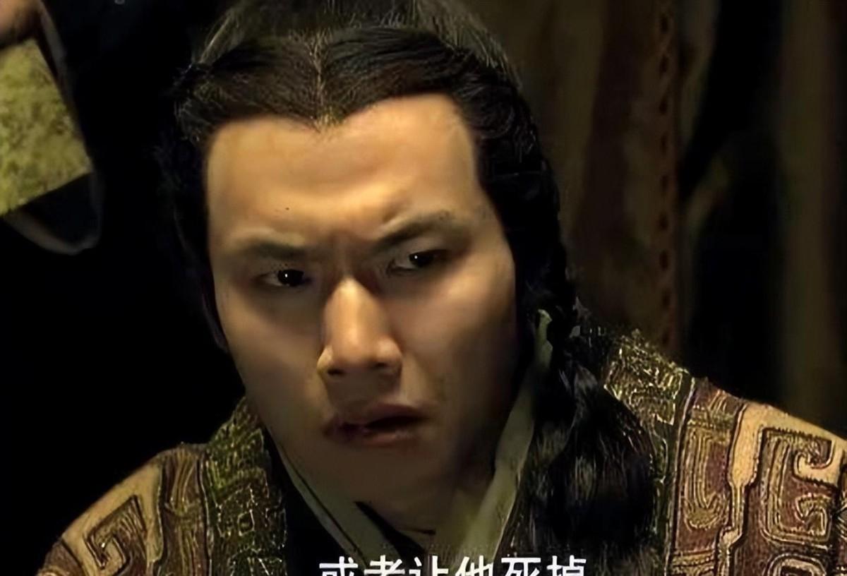 秦始皇死亡之谜被揭开?郭沫若:被人用条3寸长的铁钉活活钉死的