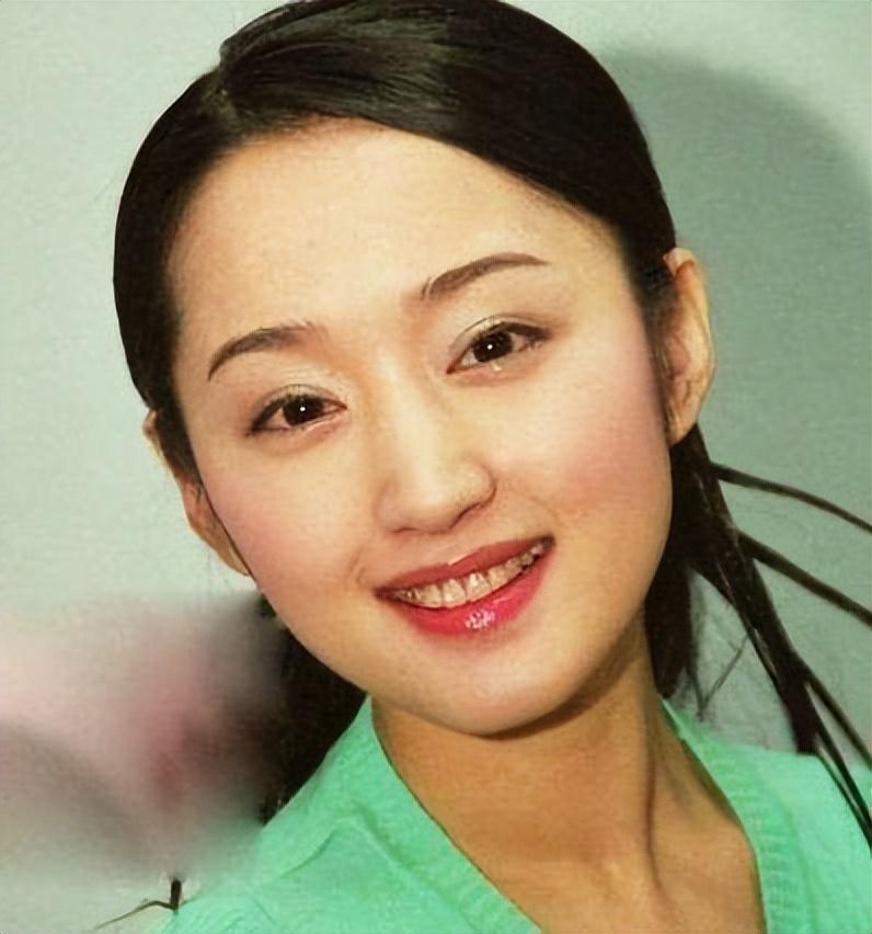 回顾杨钰莹:母亲将我带大,我至今未婚,只为给母亲撑起一个家