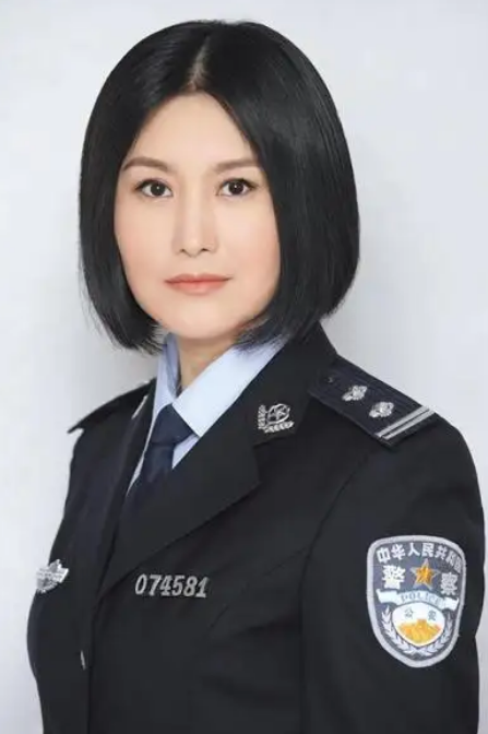 大陆演警察的女演员图片