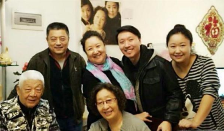 回顾:相爱的丈夫去世后,哭到昏厥的彭玉,为何再嫁亡夫亲姐夫