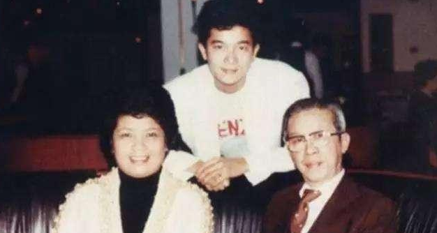 回顾陈百强的母亲姚玉梅:英年早逝的儿子让我心痛,余生活在回忆