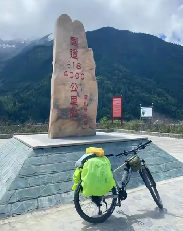 2013年8月23日,林芝市米林县公安局接到了一通报警电话.