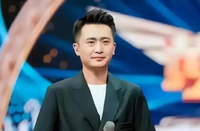 回顾央视杨帆:娶平庸妻子李松奇,婚后生两女,大女儿让他闹心