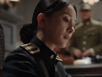 杨幂电影《火锅》二次撤档,剧情遭吐槽,演技引起网友热议