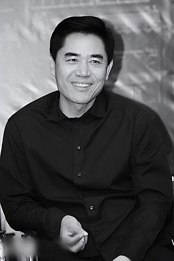 1995年,《大宅门》开拍后陈宝国怒摔桌子罢拍,郭宝昌:摔得好