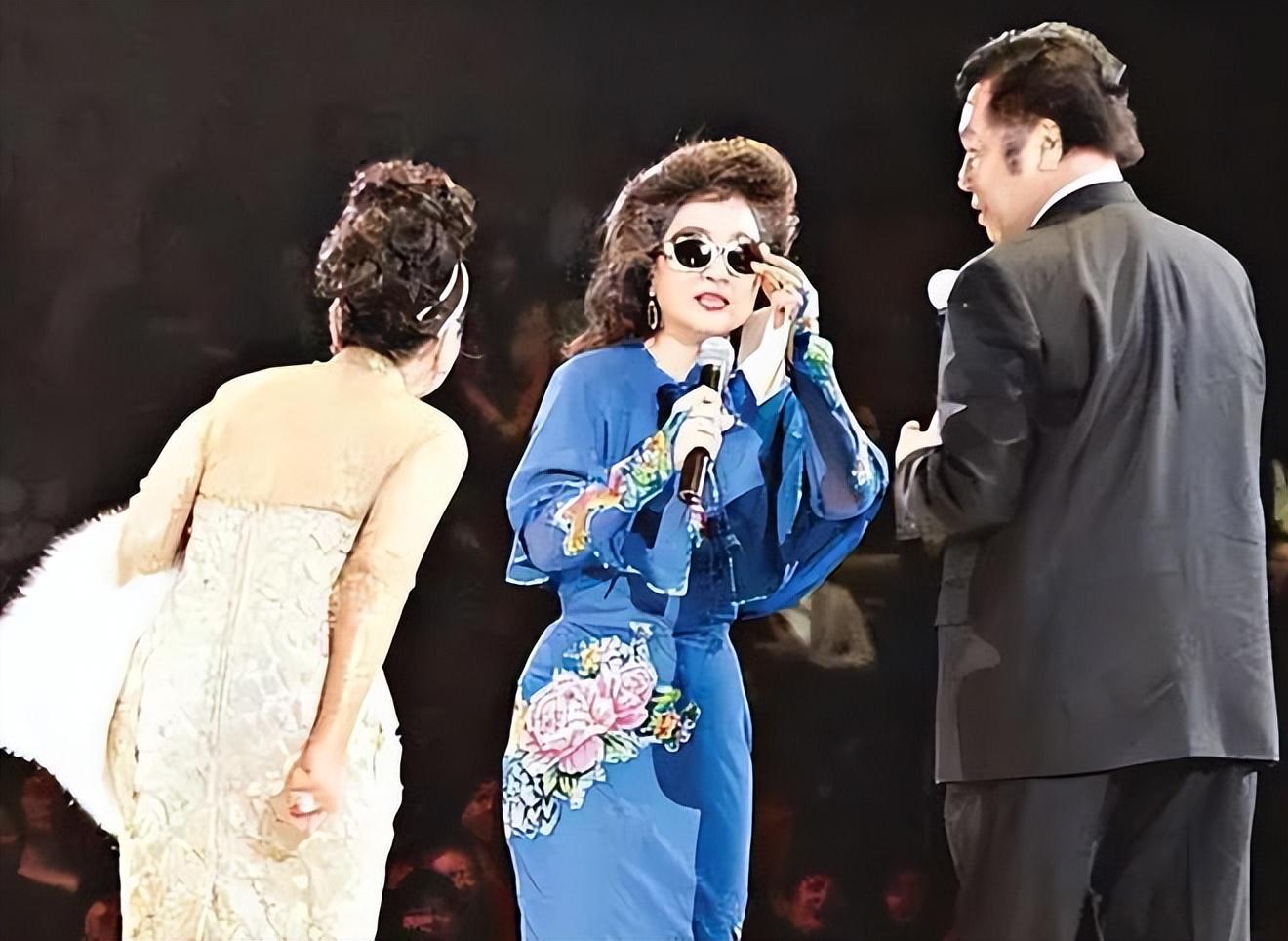 回顾74岁不婚不孕,徐小凤:错过就是错过,有这些歌陪我就足够了