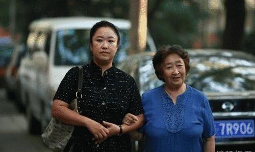 回顾:相爱的丈夫去世后,哭到昏厥的彭玉,为何再嫁亡夫亲姐夫