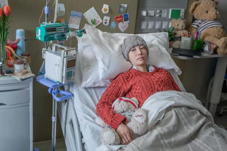 癌症患者最后都是怎么去世的?活活疼死无一善终,全家人跟着痛苦