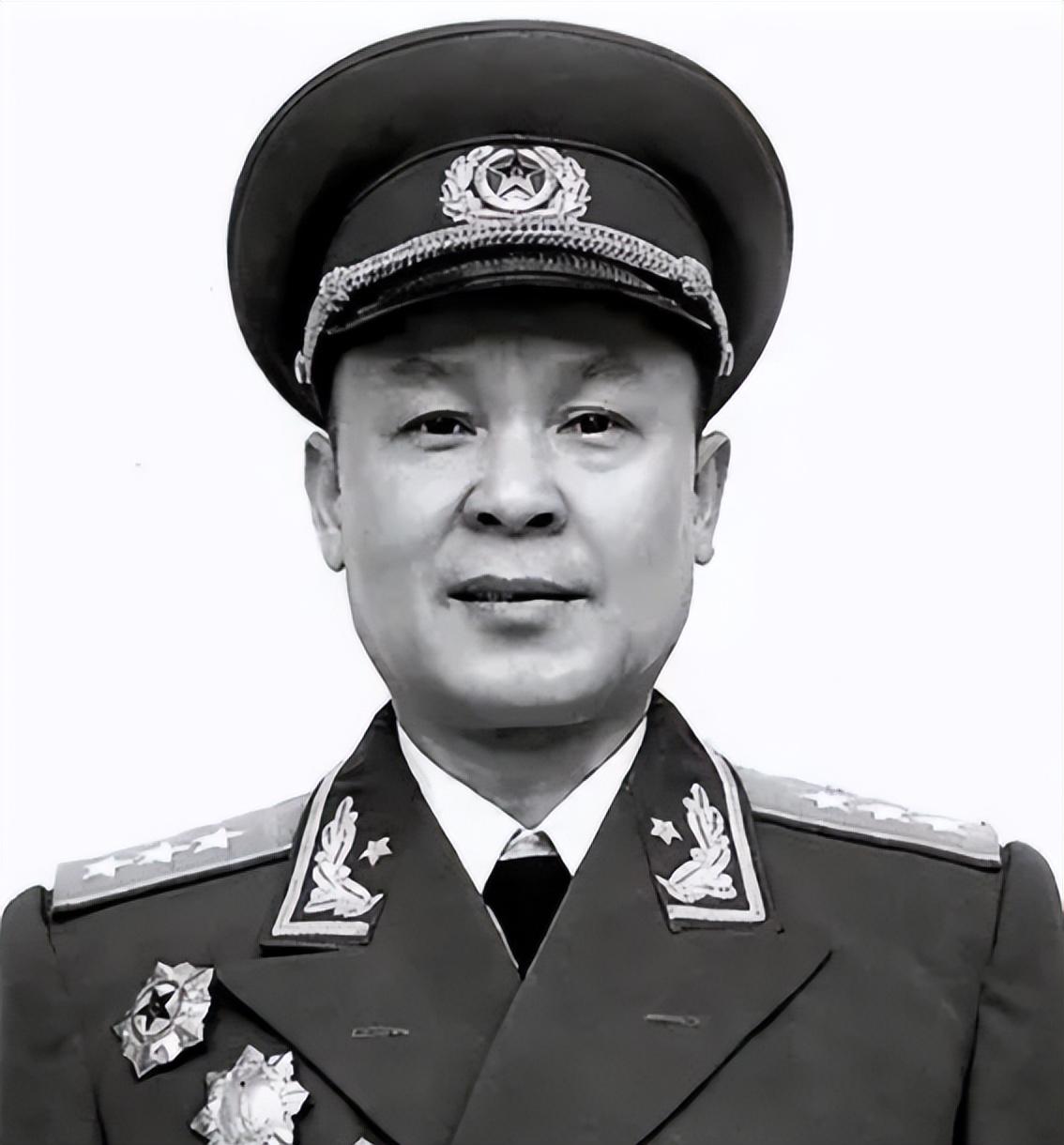北京军区李文华副政委图片