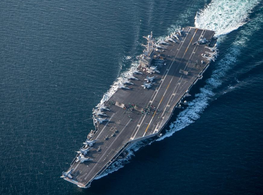 航母多难养?山东舰编制几千人,一天七顿饭,难怪小国养不起航母
