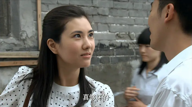 回顾《正阳门下》剧中女星:关小关越来越美,苏萌转型成带货达人
