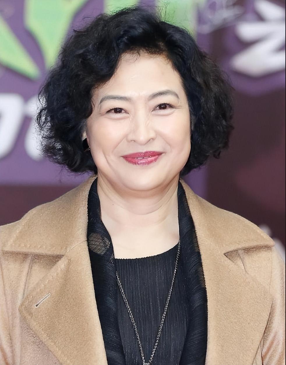 回顾:再看央视《三国演义》,才发现剧中女演员们个个大有来头