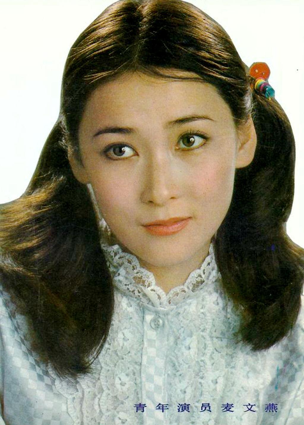 《虾球传》42年演员现状,虾球与牛仔成功转行,阿娣出国名气不再