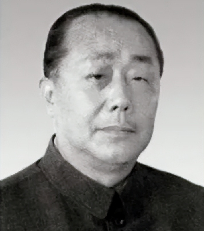 1985年,由于间谍的出卖,中国最杰出的特工,金无怠在美国被捕