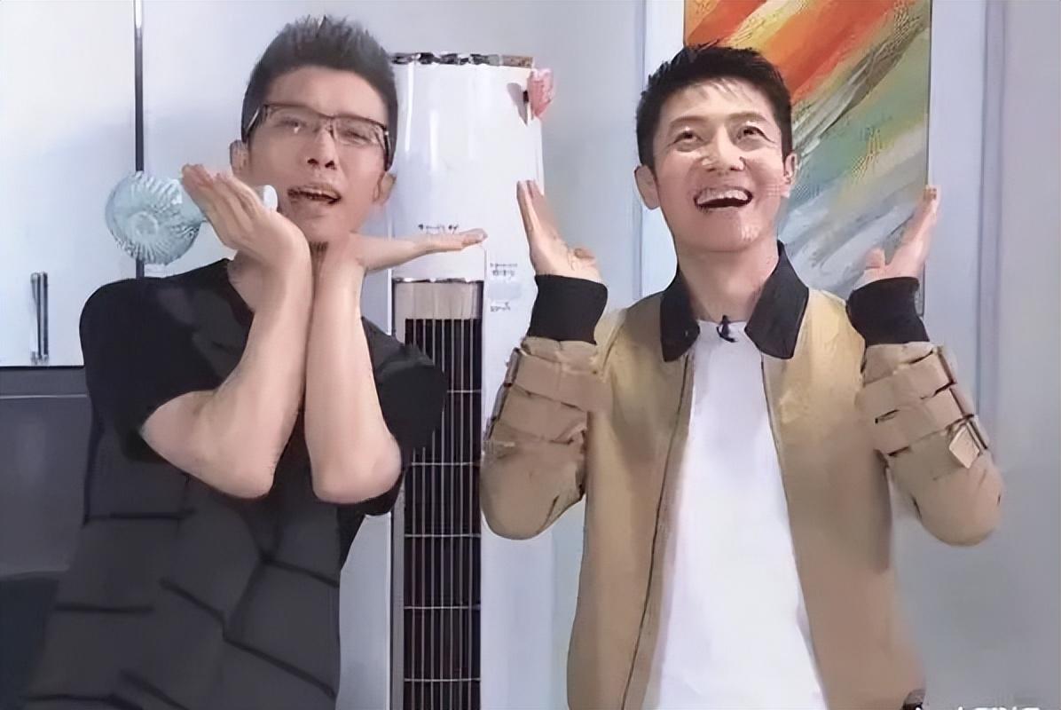 回顾"央视梗王"朱广权:年轻是帅小伙,如今44岁白了头都没结婚